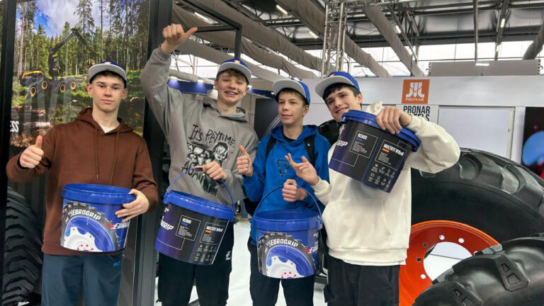 TVS Eurogrip at AGROTECH (AGRI SHOW) : Mar 14-16, 2025 Kielce, Poland 3 tvseurogrip AGROTECH2025 img5